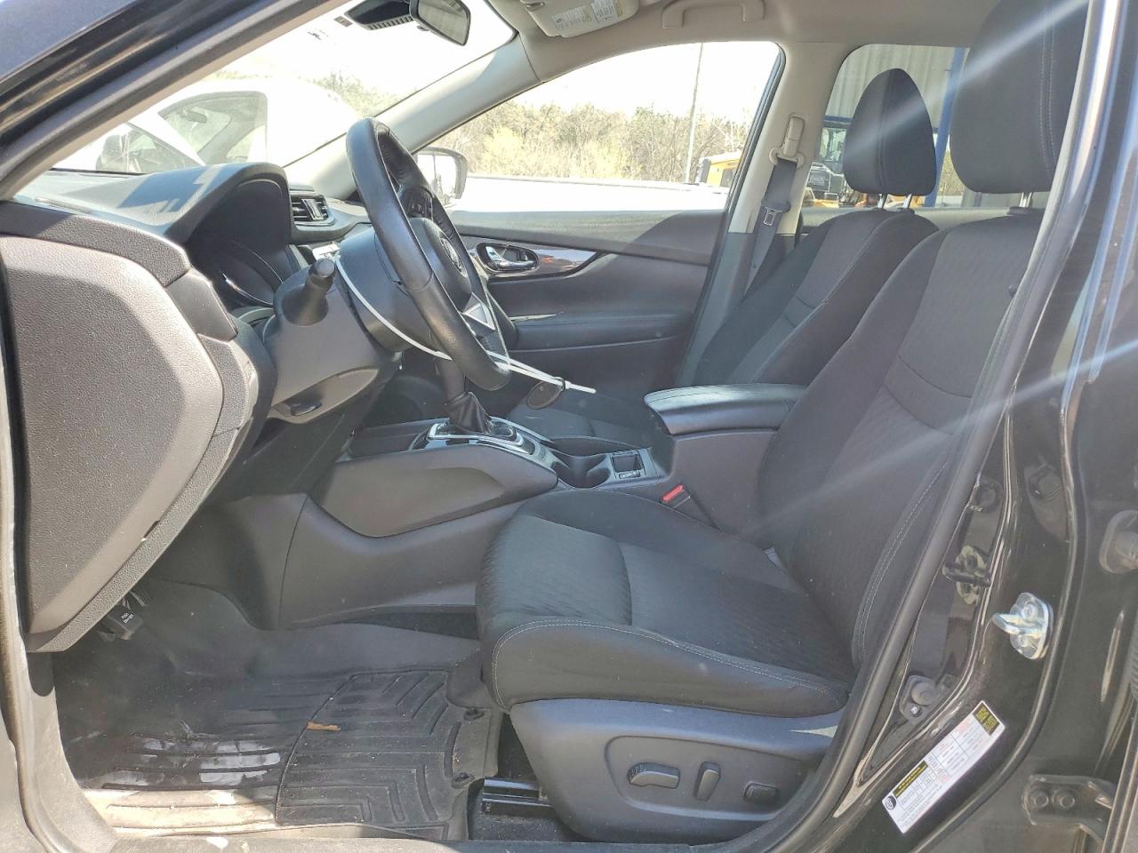 2019 NISSAN ROGUE SV photo 7