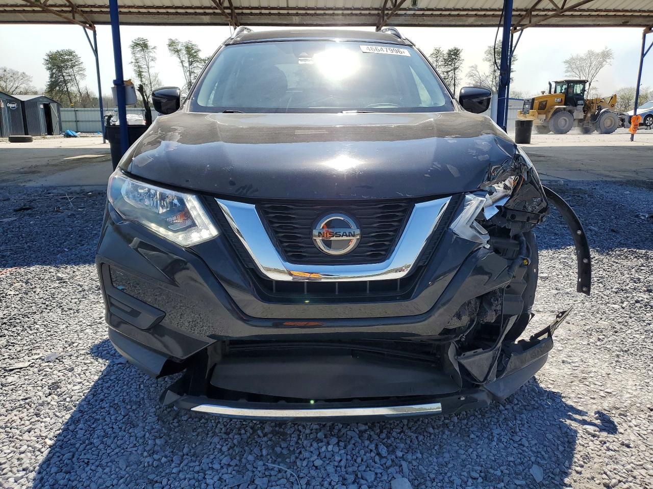 2019 NISSAN ROGUE SV photo 5