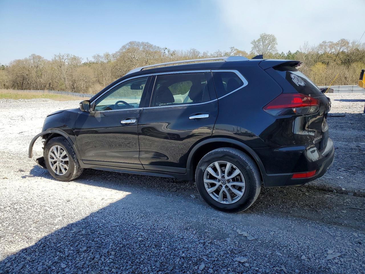 2019 NISSAN ROGUE SV photo 2
