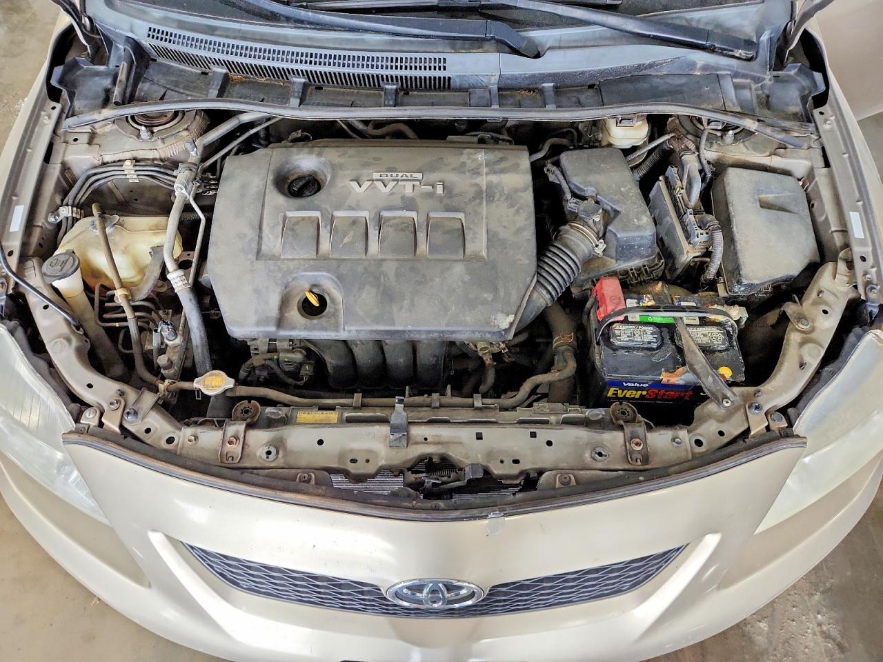 2010 TOYOTA COROLLA BASE photo 11