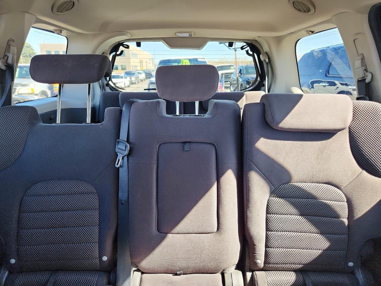 2011 NISSAN PATHFINDER S photo 19