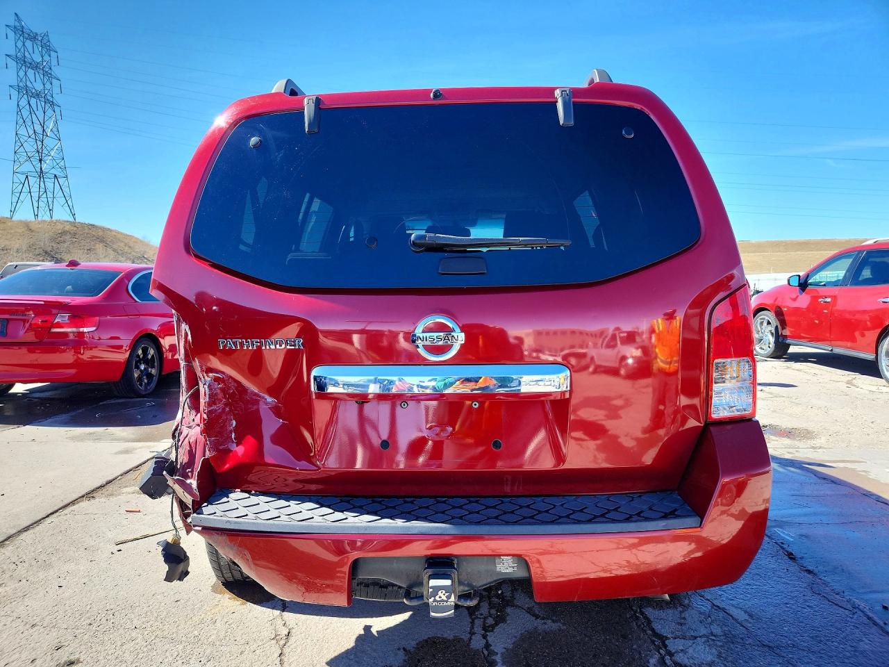 2011 NISSAN PATHFINDER S photo 11