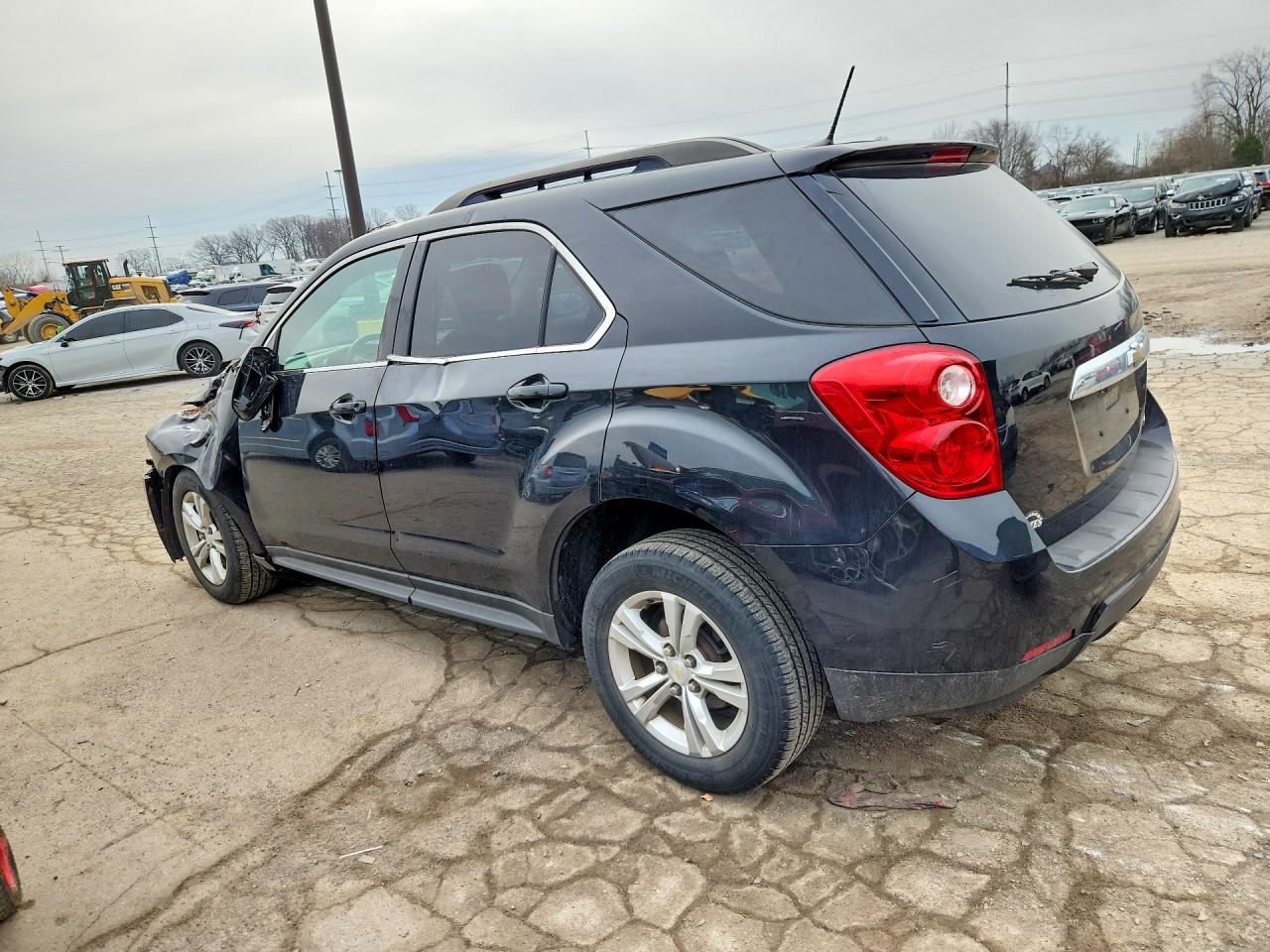 2014 CHEVROLET EQUINOX LT photo 2