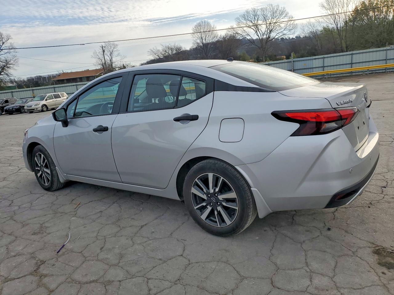 2024 NISSAN VERSA S photo 2