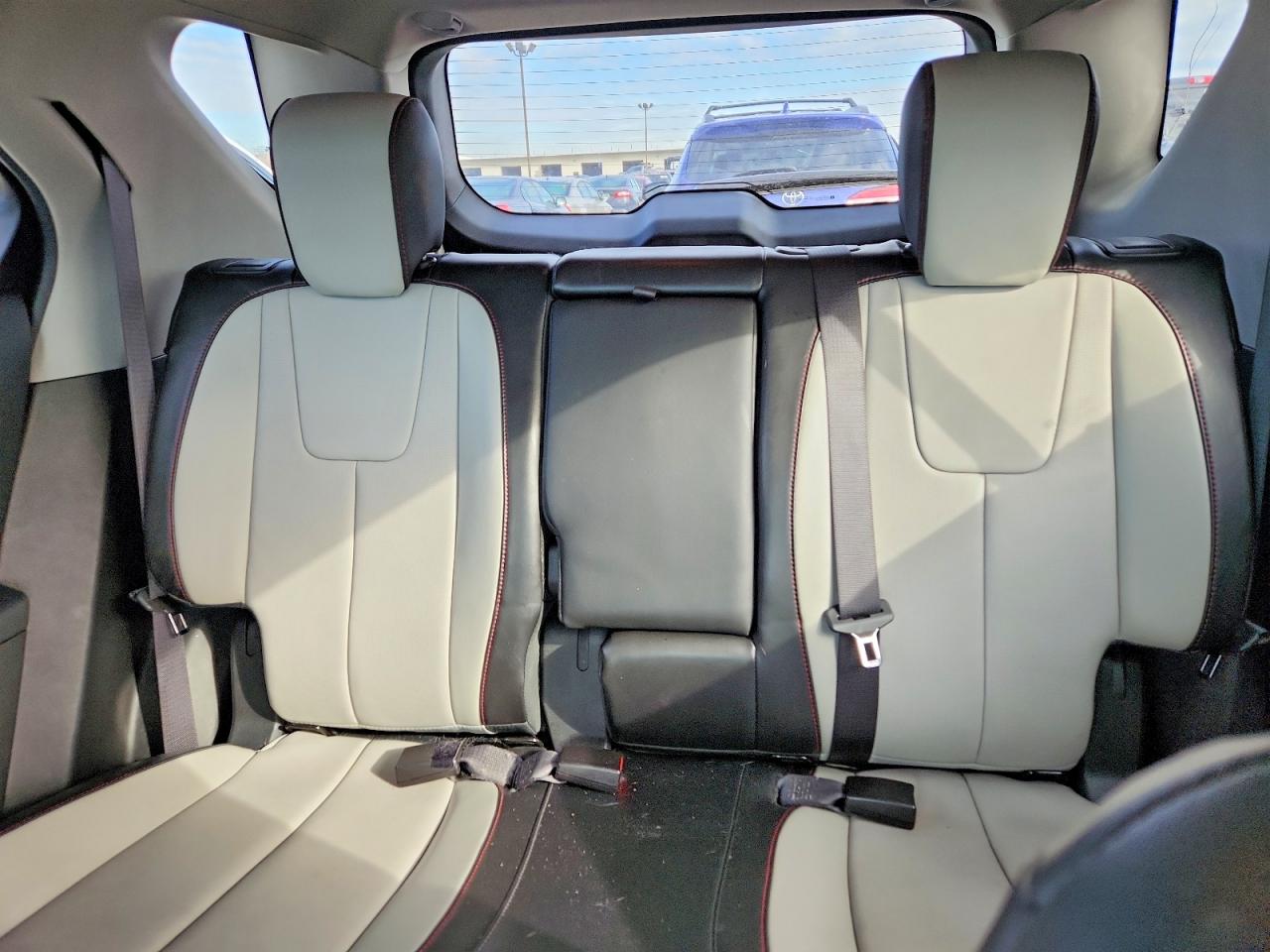 2017 CHEVROLET EQUINOX PREMIER photo 19