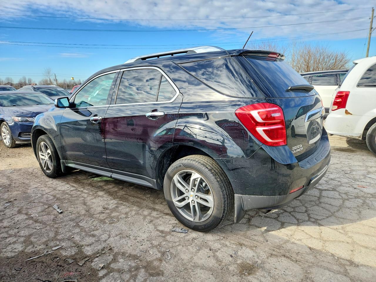 2017 CHEVROLET EQUINOX PREMIER photo 3