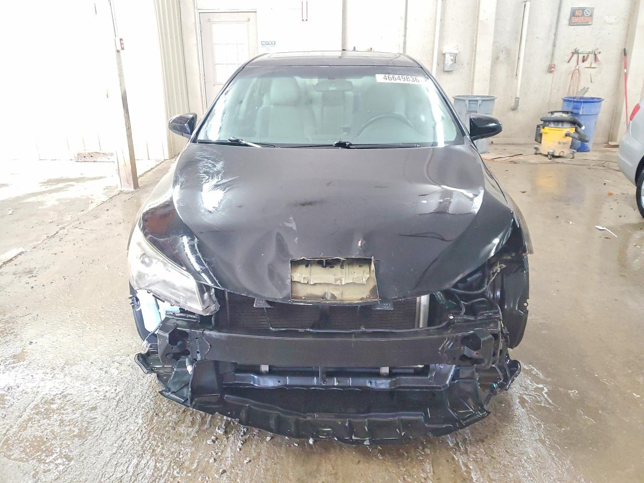 2015 TOYOTA CAMRY SE photo 5