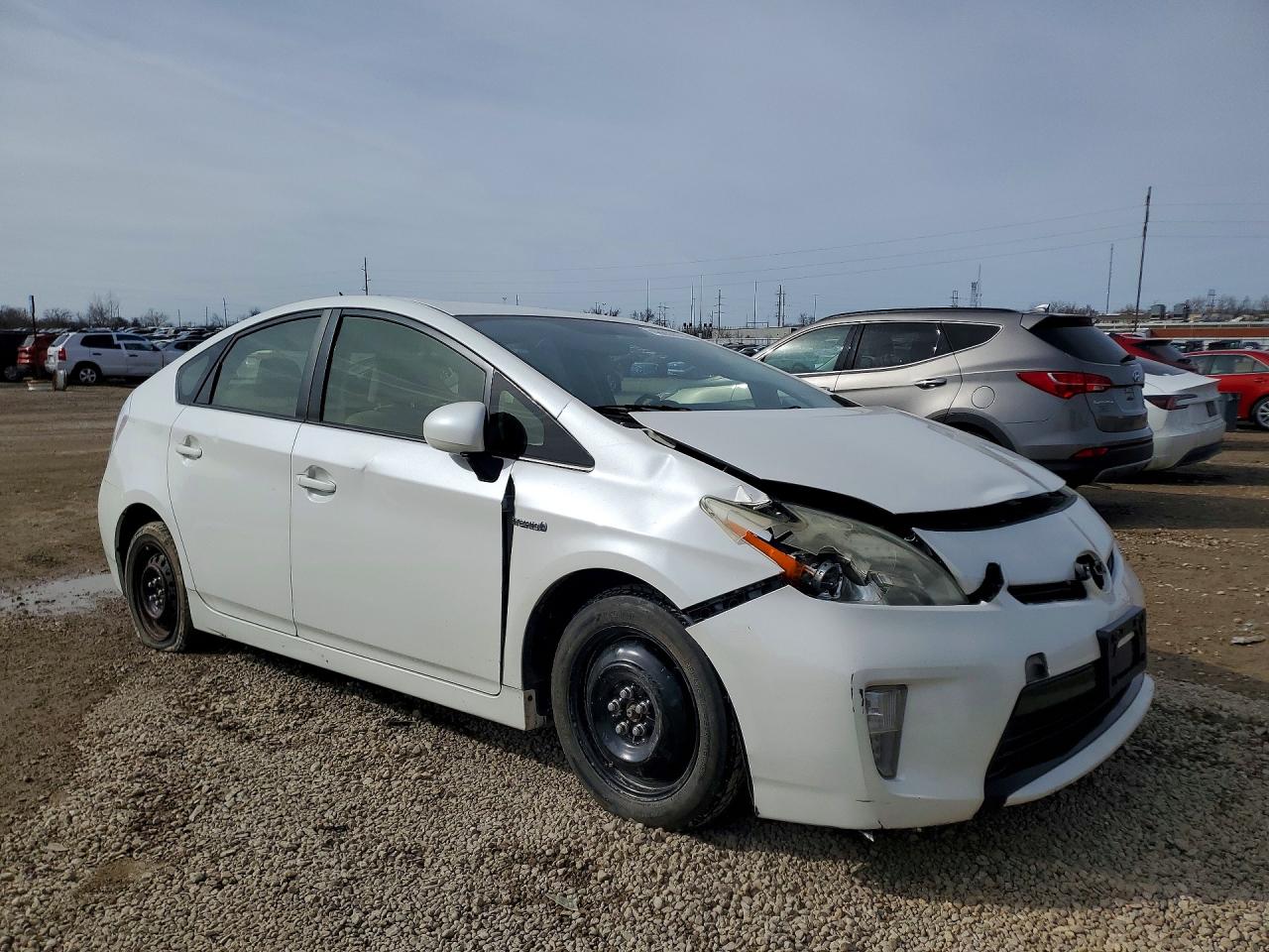 2012 TOYOTA PRIUS THREE photo 7