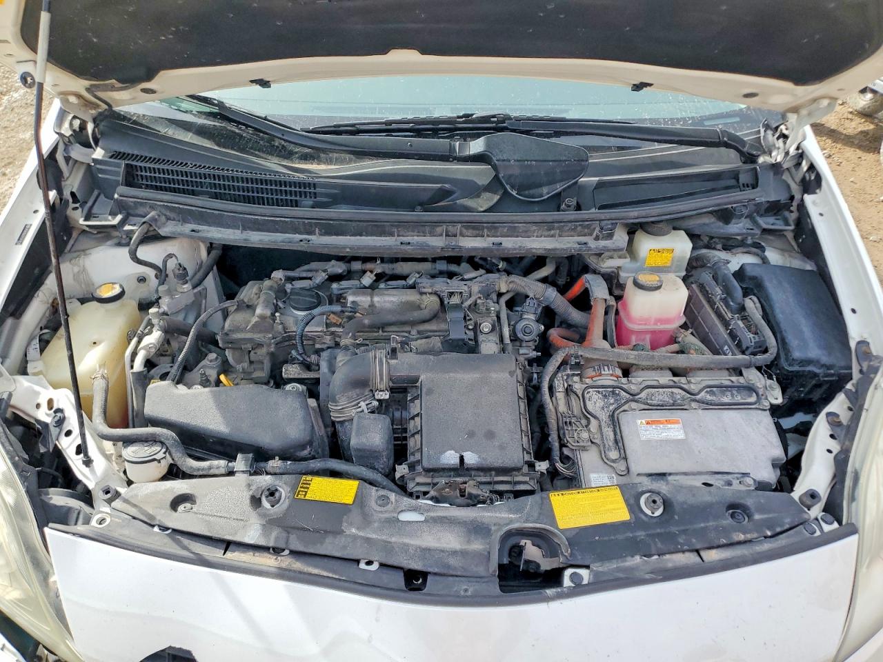 2012 TOYOTA PRIUS THREE photo 21