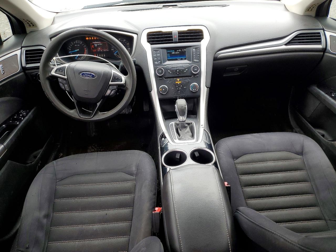 2014 FORD FUSION SE photo 22
