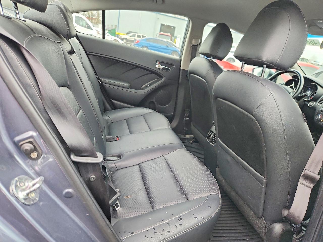 2018 KIA FORTE EX photo 10