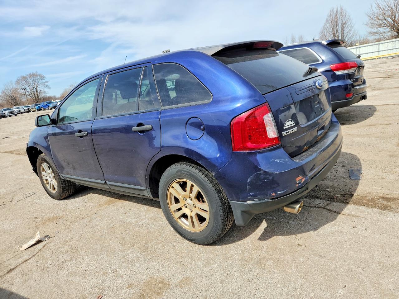 2011 FORD EDGE SE photo 3