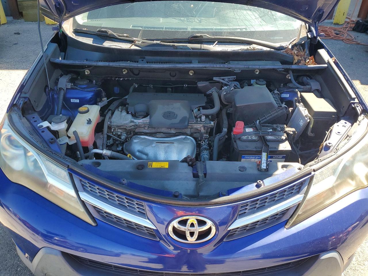 2015 TOYOTA RAV4 LE photo 23