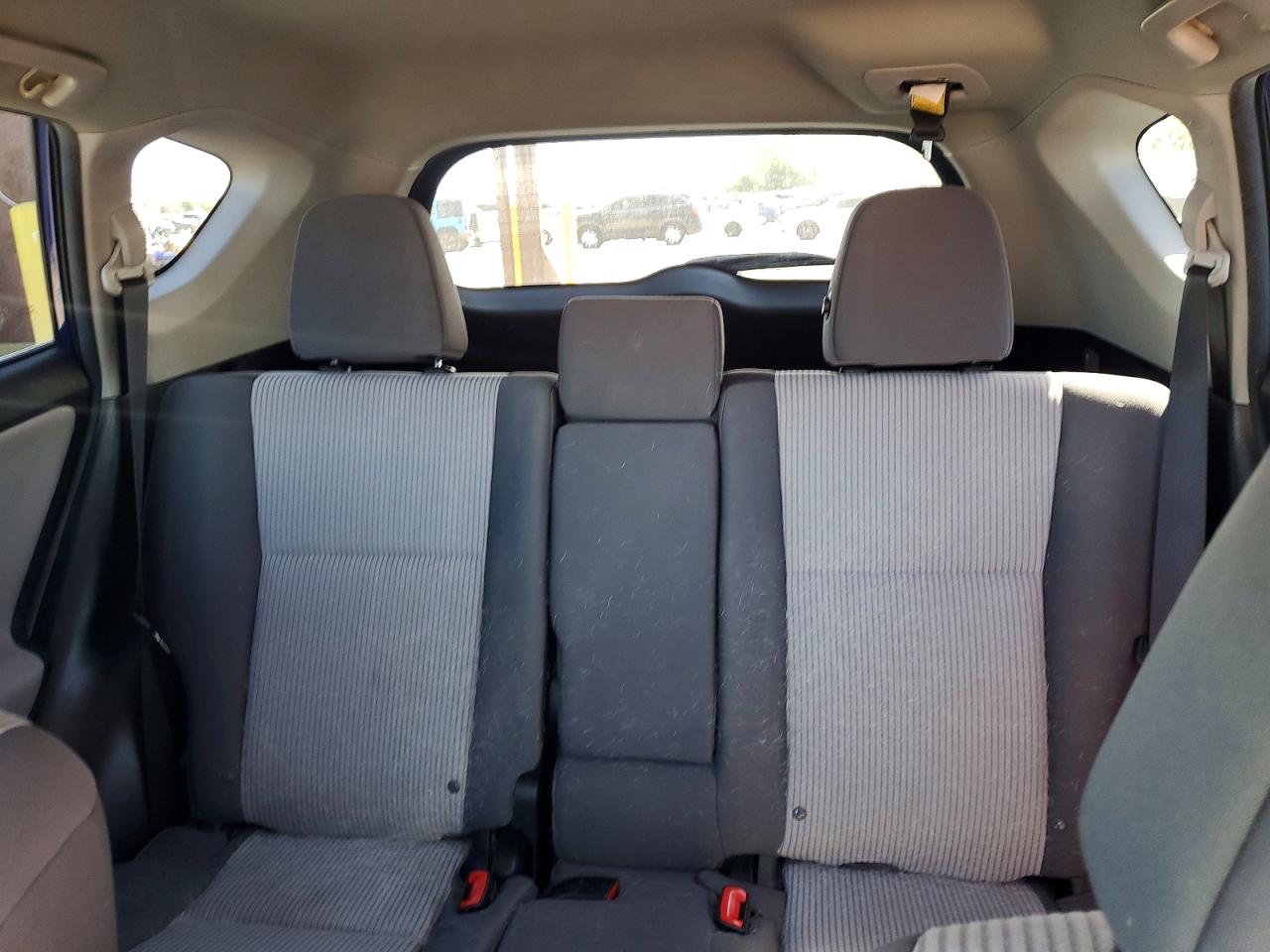 2015 TOYOTA RAV4 LE photo 19