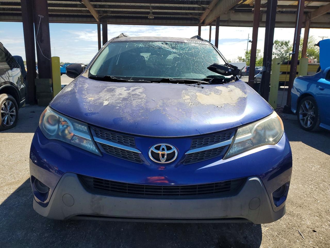 2015 TOYOTA RAV4 LE photo 9
