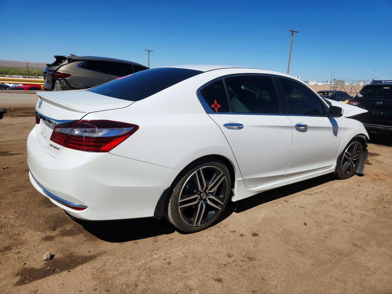 2016 HONDA ACCORD SPORT photo 3