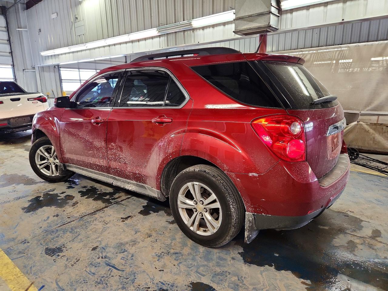 2013 CHEVROLET EQUINOX LT photo 2