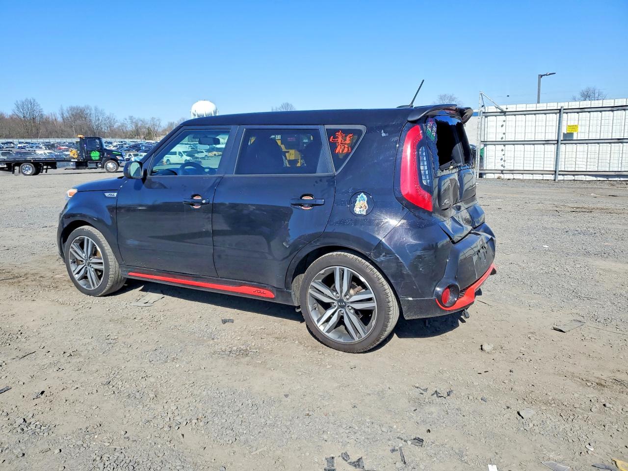 2015 KIA SOUL + photo 2