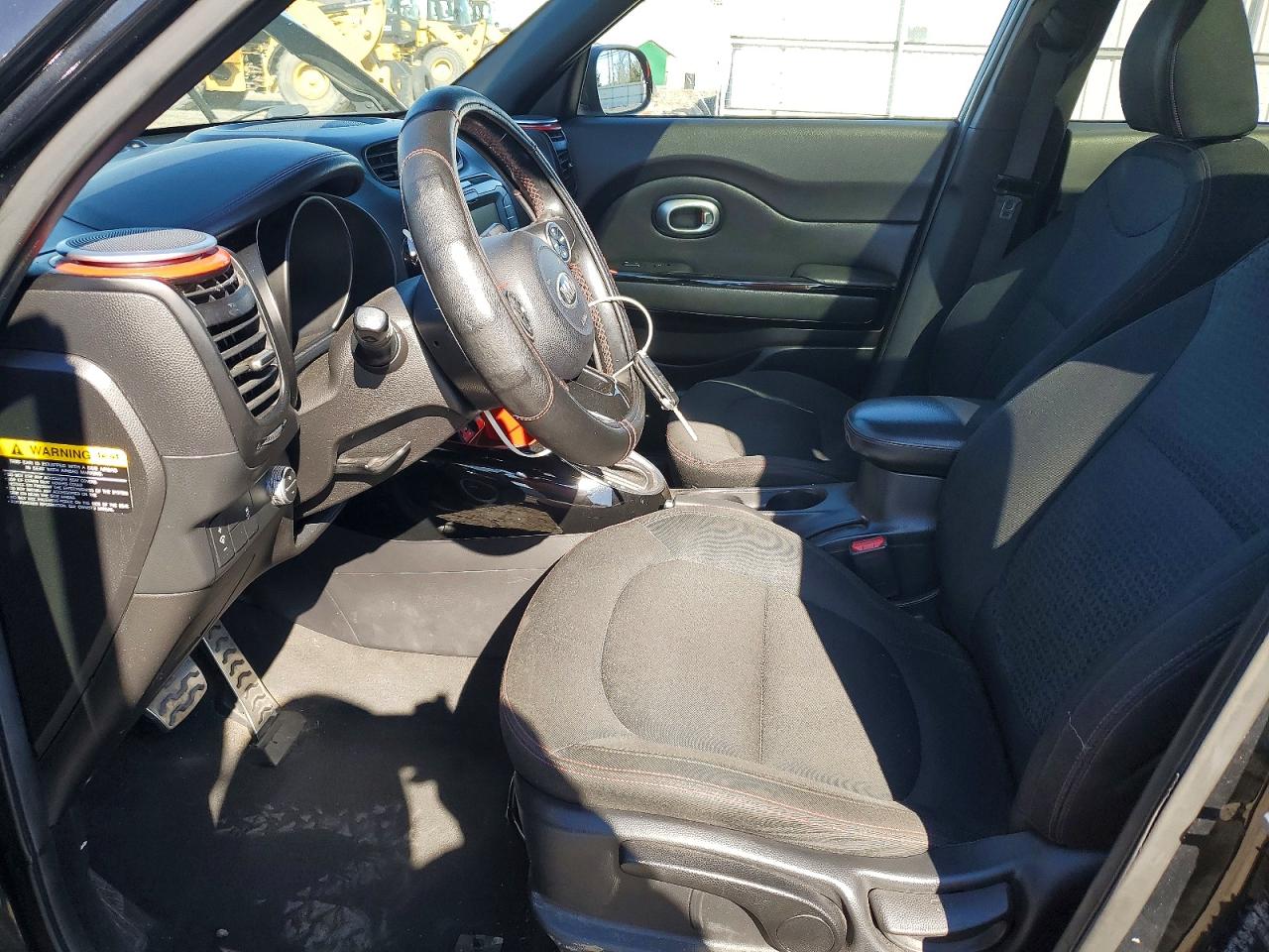 2015 KIA SOUL + photo 7