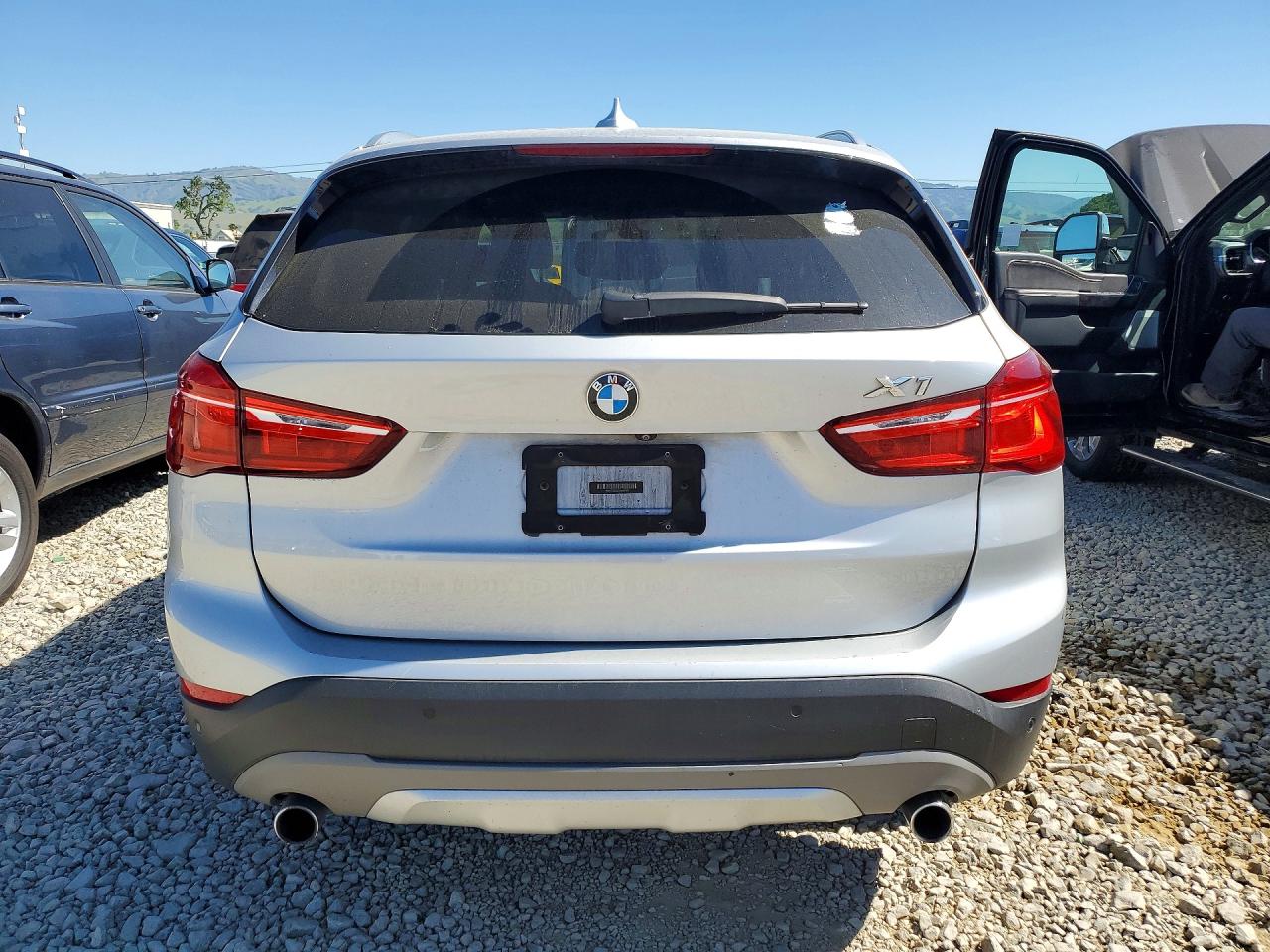 2016 BMW X1 XDRIVE28I photo 6