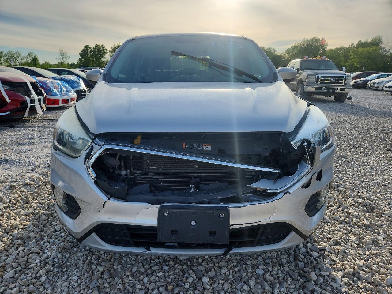 2017 FORD ESCAPE SE photo 9