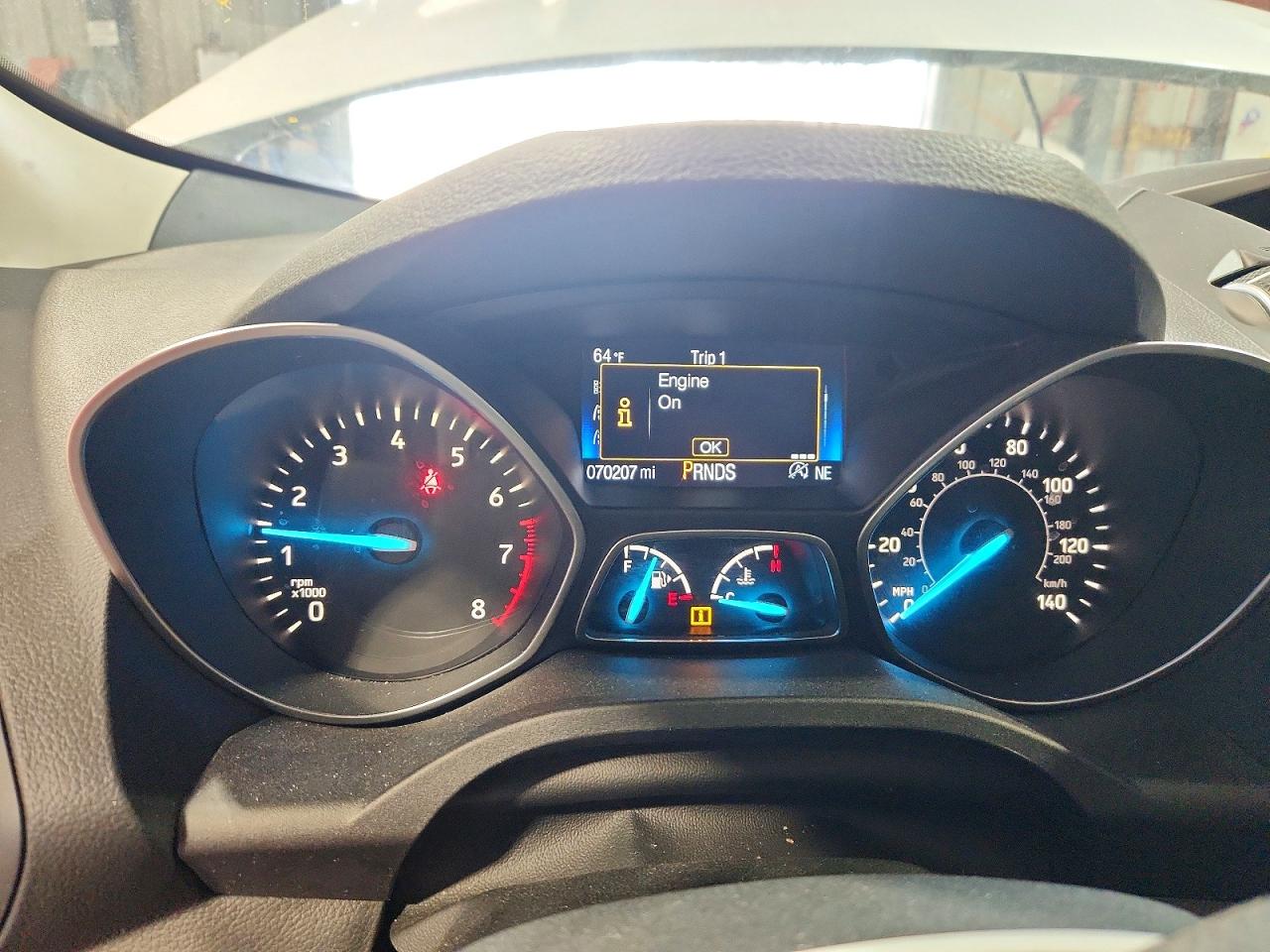 2017 FORD ESCAPE SE photo 17