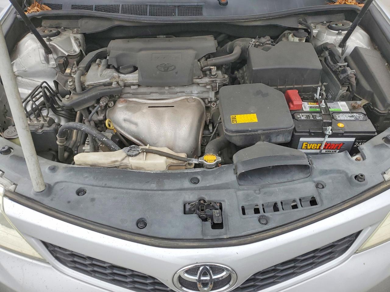 2013 TOYOTA CAMRY SE photo 21