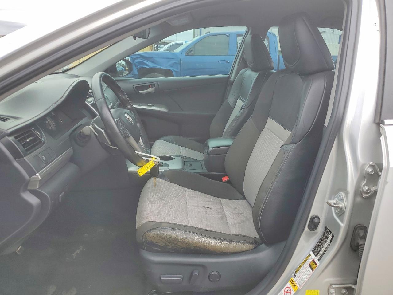 2013 TOYOTA CAMRY SE photo 13