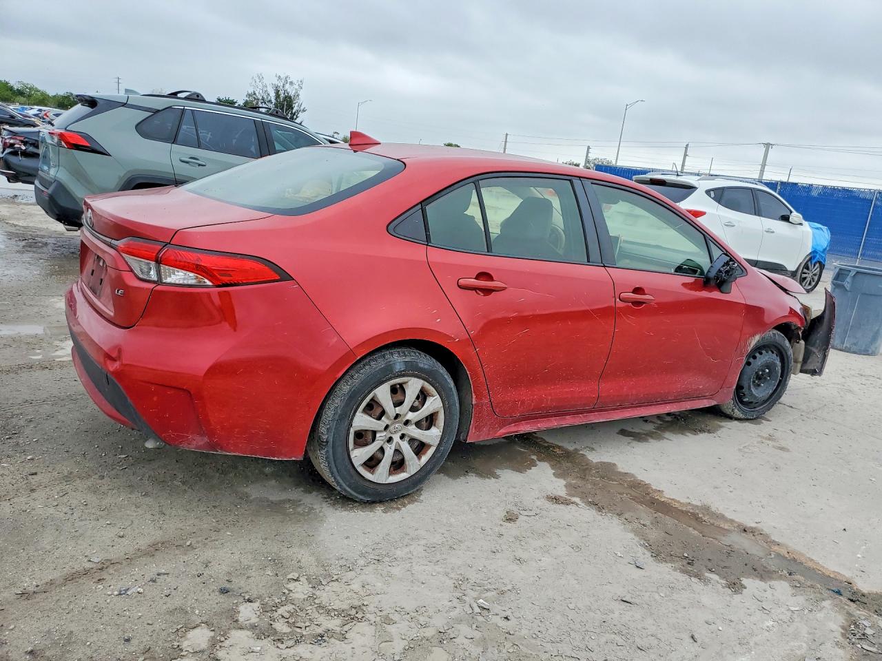 2020 TOYOTA COROLLA LE photo 3