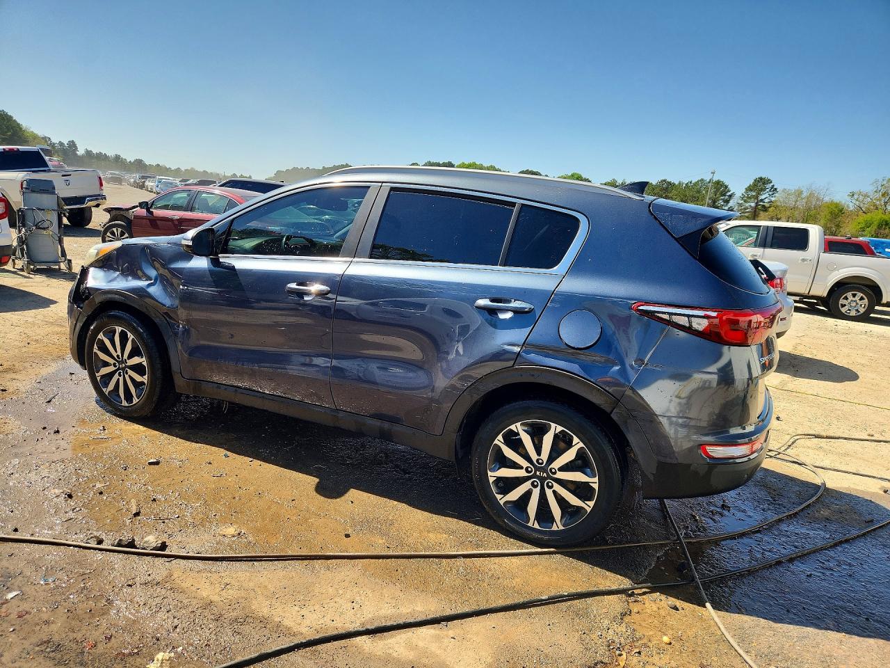 2017 KIA SPORTAGE EX photo 2