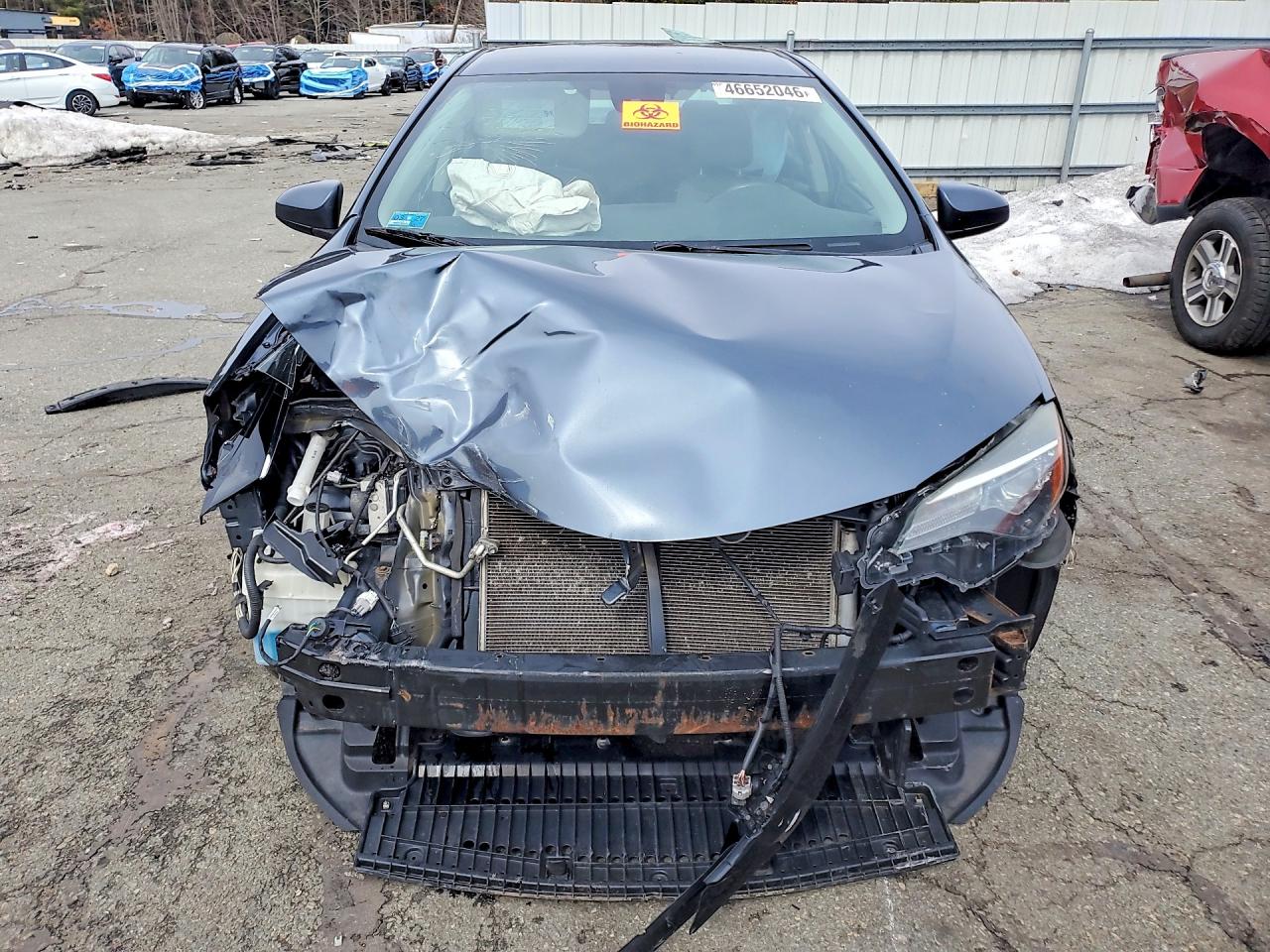 2018 TOYOTA COROLLA LE photo 5