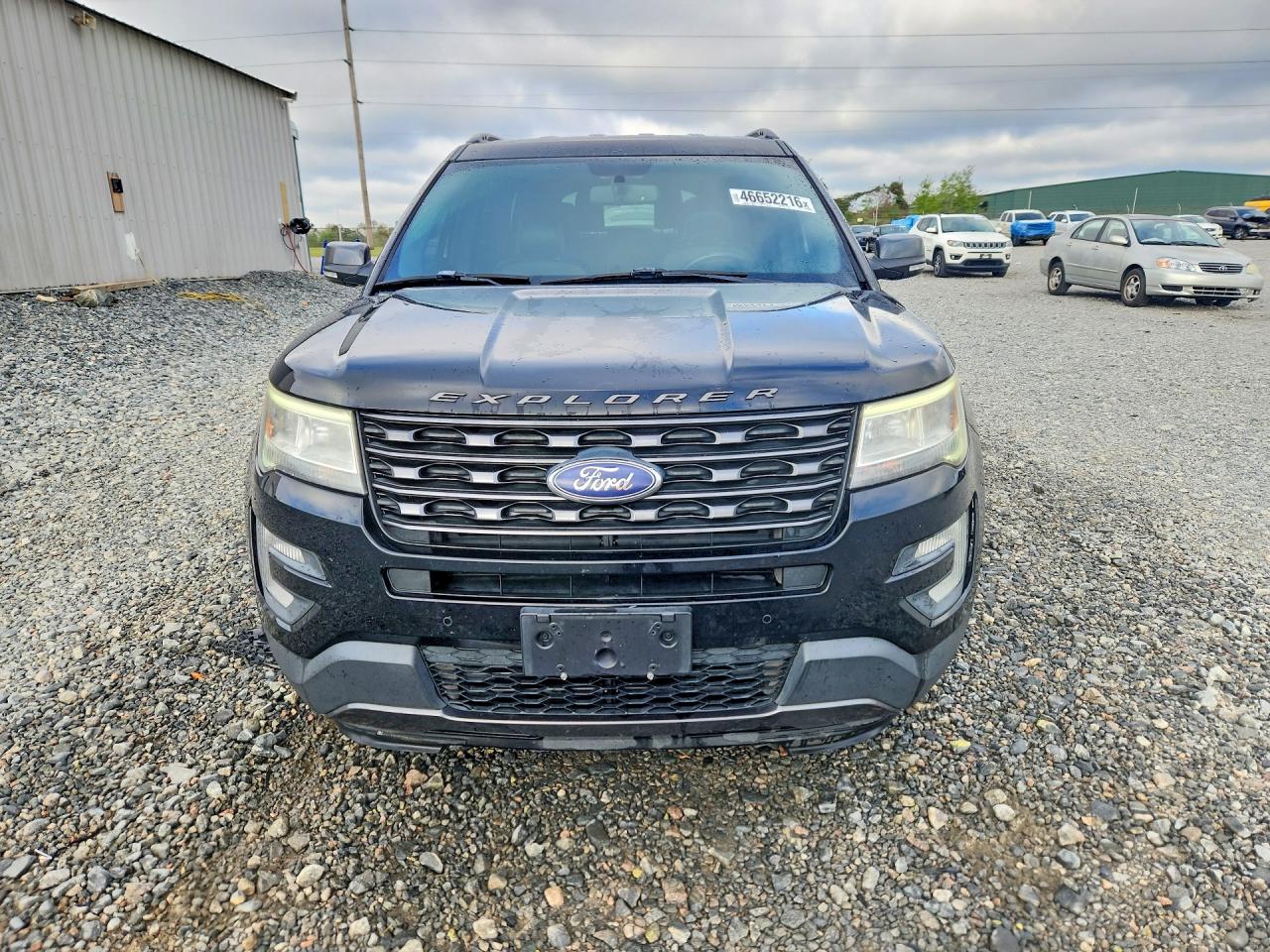 2017 FORD EXPLORER XLT photo 9