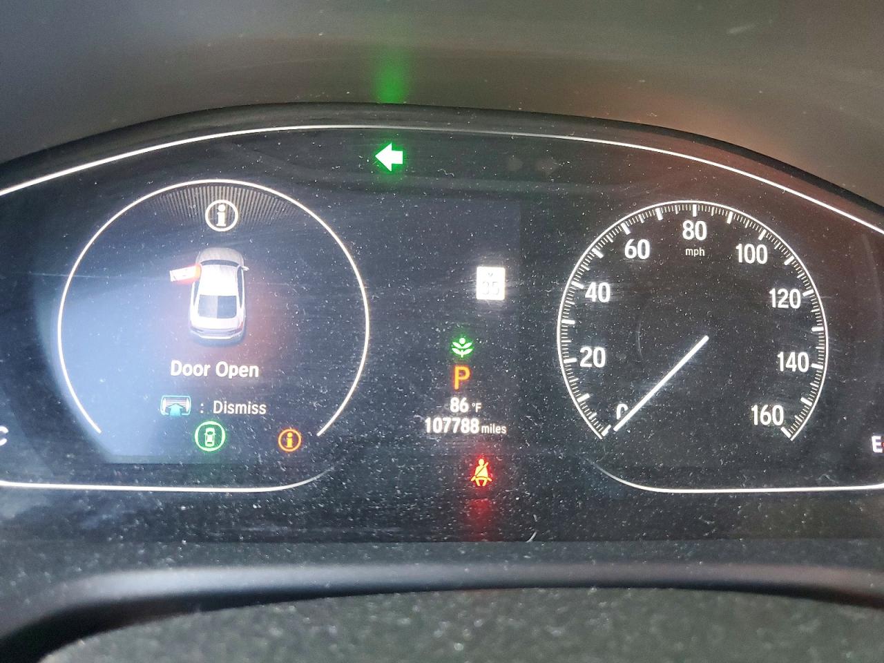 2018 HONDA ACCORD photo 17