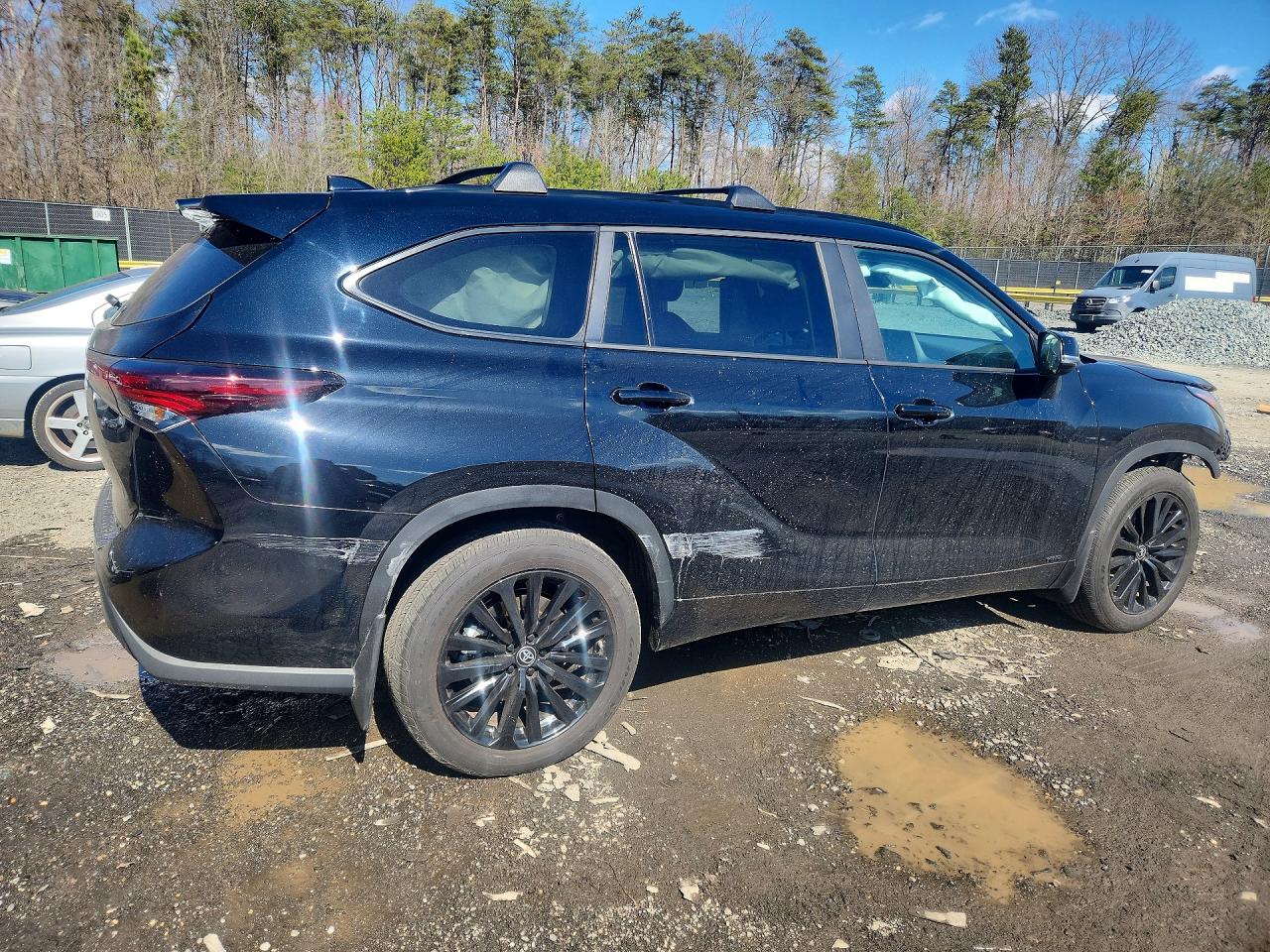 2025 TOYOTA HIGHLANDER HYBRID XLE NIGHTSHADE photo 9