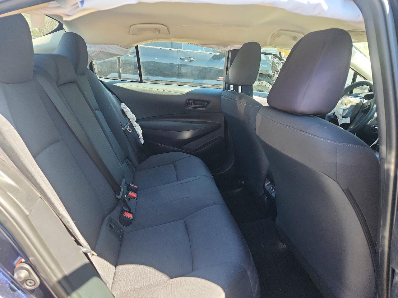 2025 TOYOTA COROLLA LE photo 19