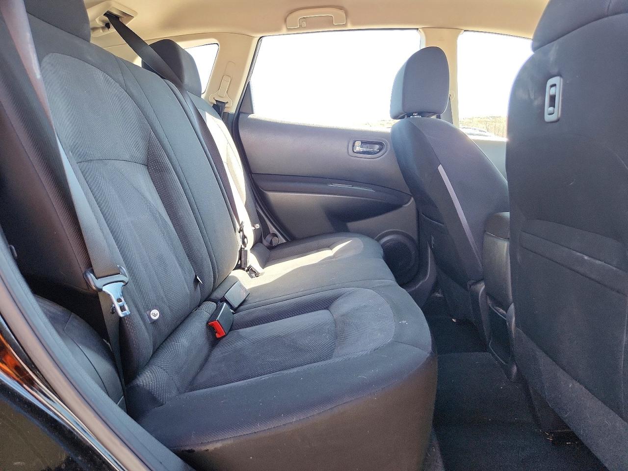 2015 NISSAN ROGUE SELECT S photo 31