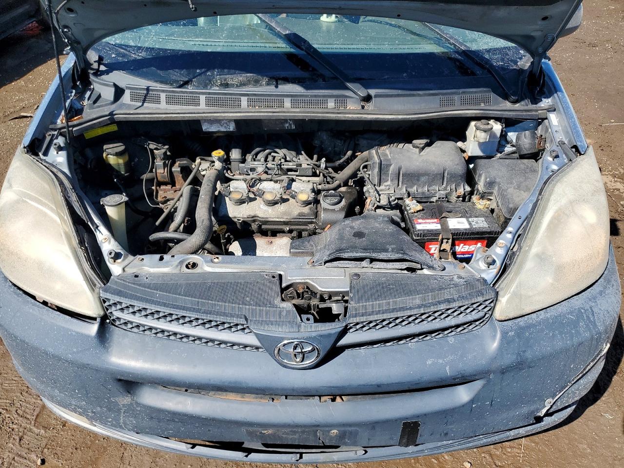 2004 TOYOTA SIENNA XLE 7 PASSENGER photo 12