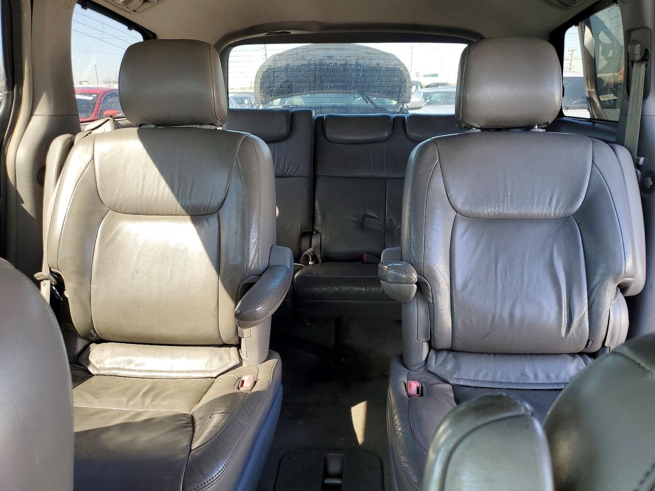 2004 TOYOTA SIENNA XLE 7 PASSENGER photo 10