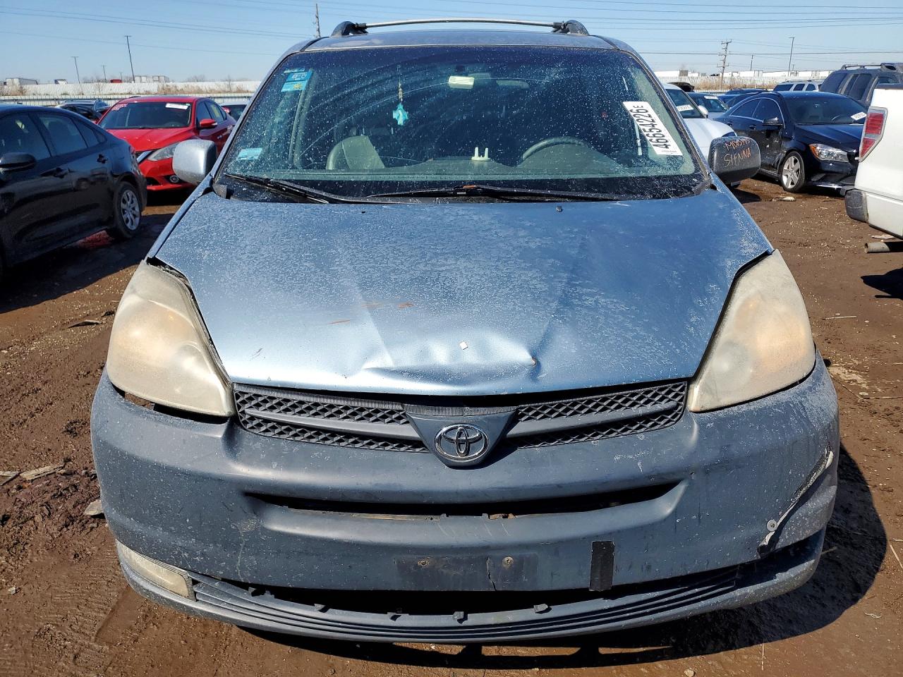 2004 TOYOTA SIENNA XLE 7 PASSENGER photo 5