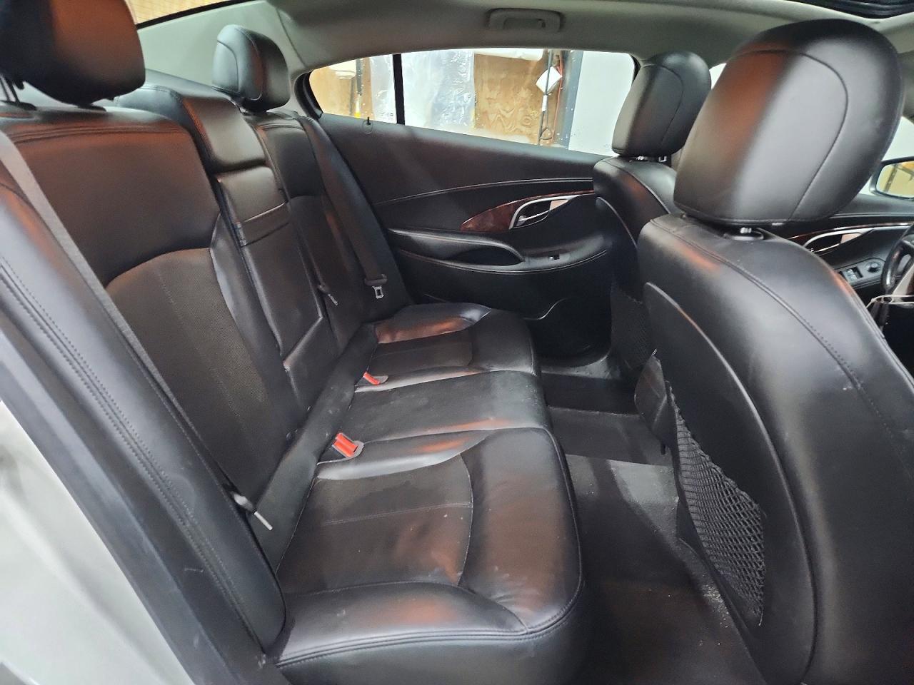2012 BUICK LACROSSE PREMIUM photo 28