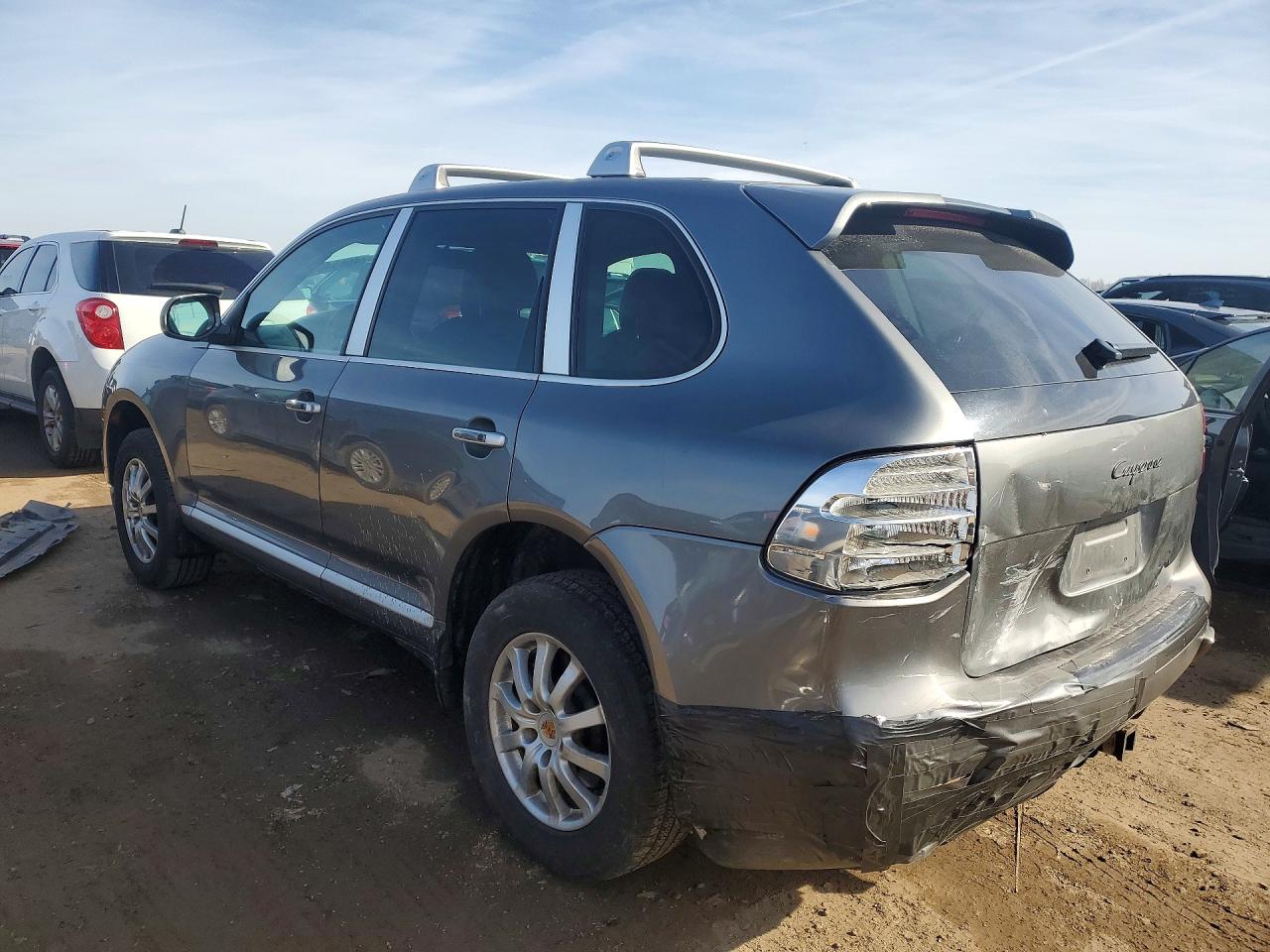 2008 PORSCHE CAYENNE photo 4