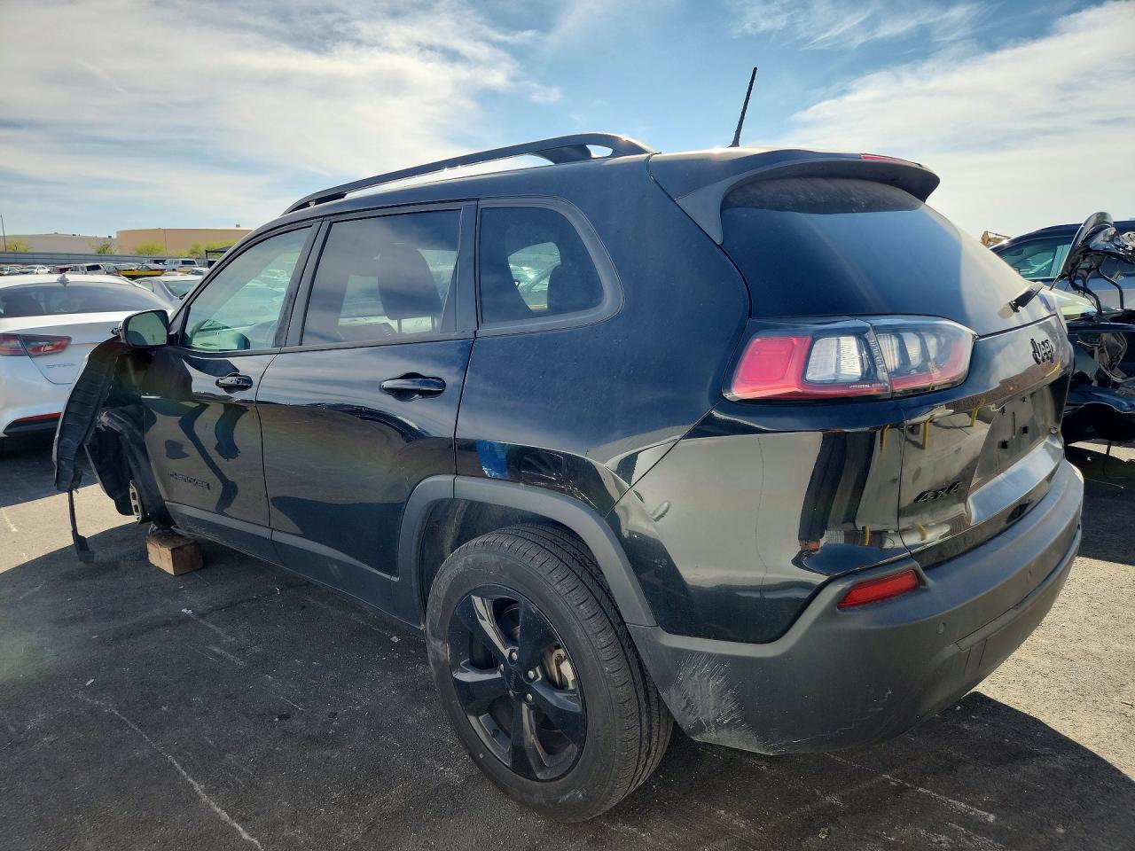 2021 JEEP CHEROKEE LATITUDE PLUS photo 3