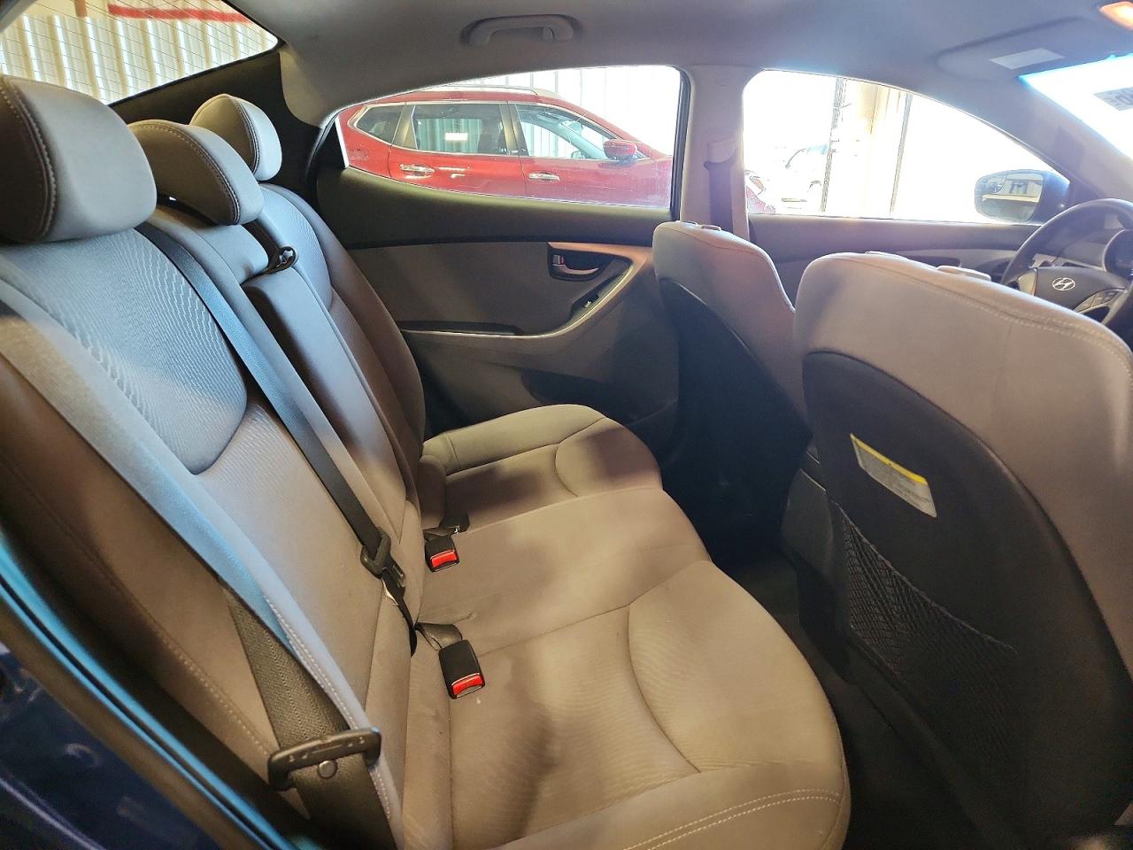 2014 HYUNDAI ELANTRA SE photo 10