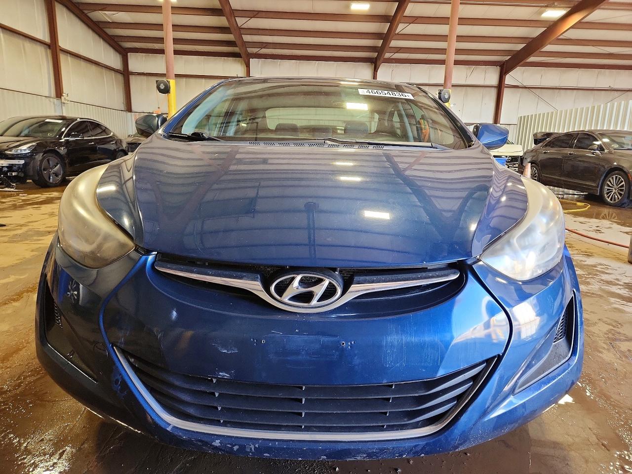 2014 HYUNDAI ELANTRA SE photo 5