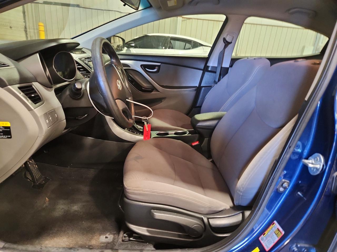 2014 HYUNDAI ELANTRA SE photo 7