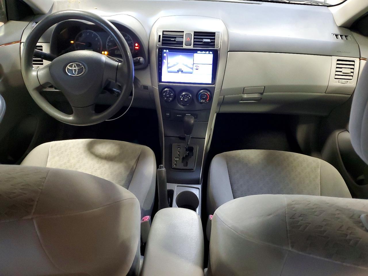2009 TOYOTA COROLLA LE photo 22