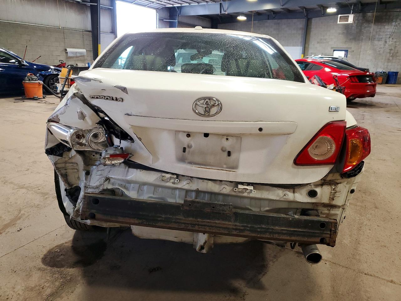 2009 TOYOTA COROLLA LE photo 16