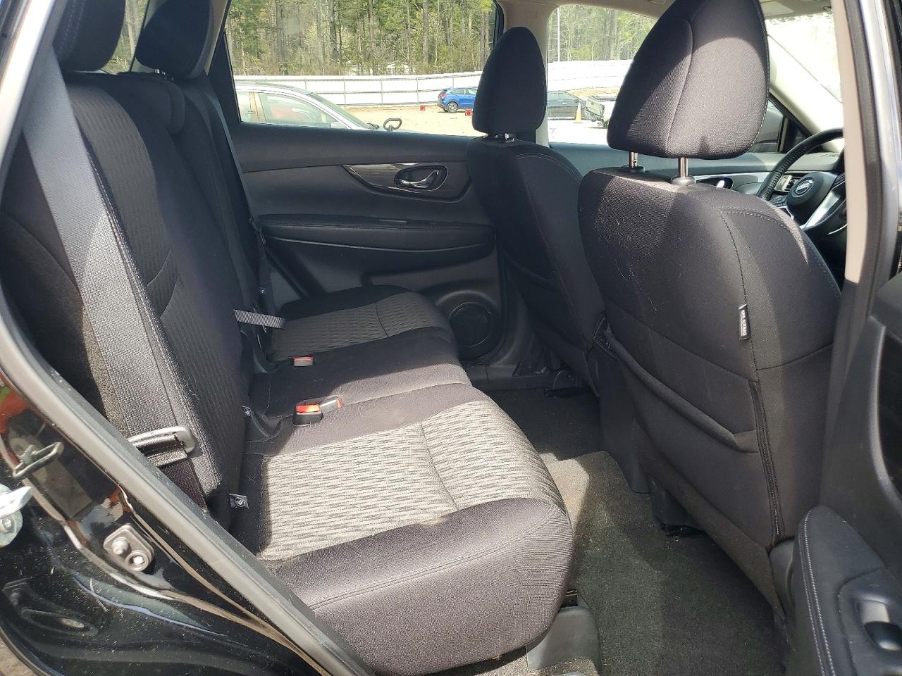 2020 NISSAN ROGUE SV photo 31