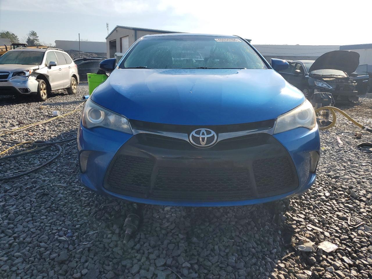 2017 TOYOTA CAMRY SE photo 5