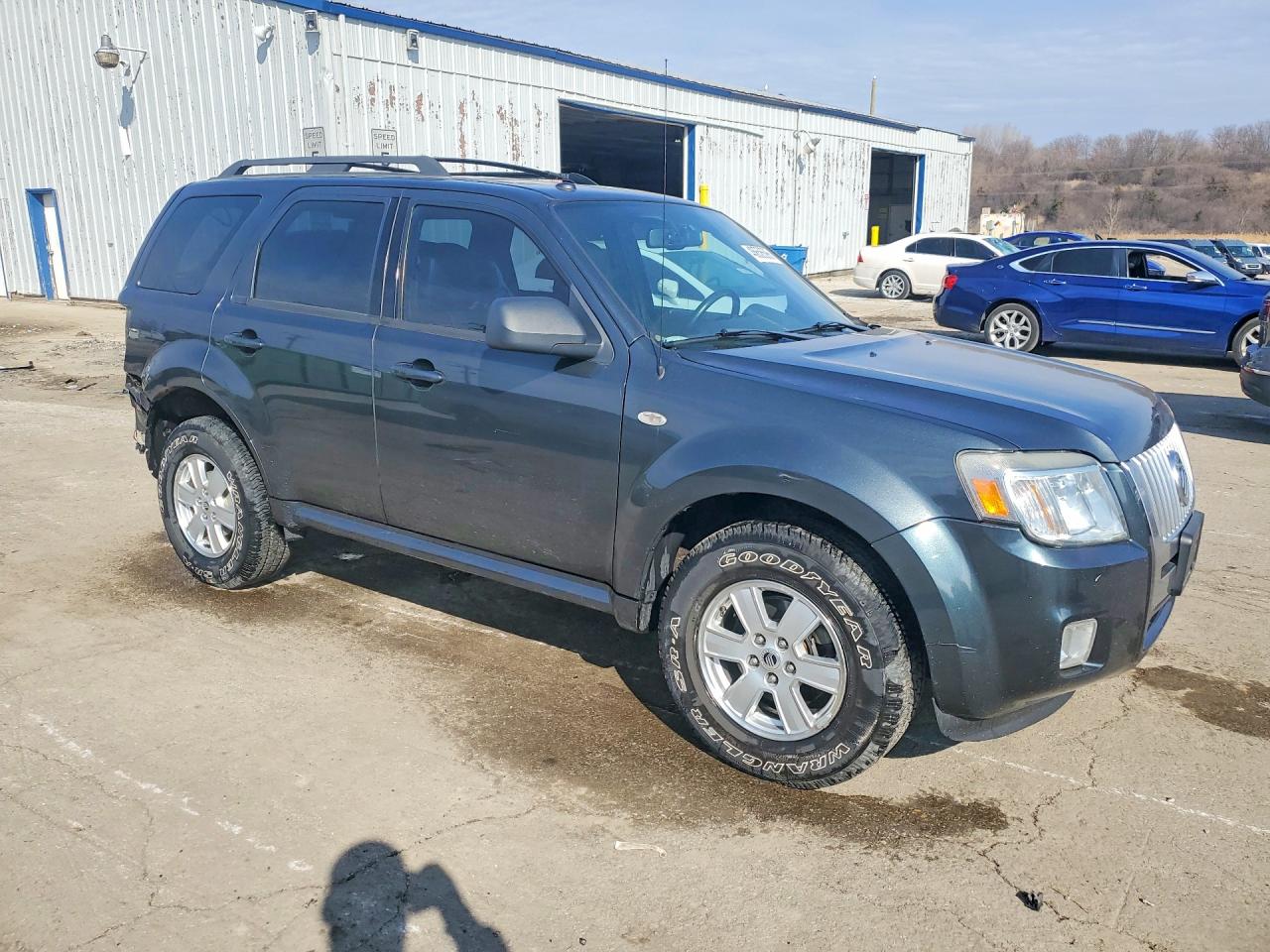 2009 MERCURY MARINER photo 4